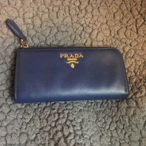Authenticated Prada Key Holder Wallet